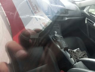 Lexus 22512703 8121112230 faro antiniebla ct zwa10