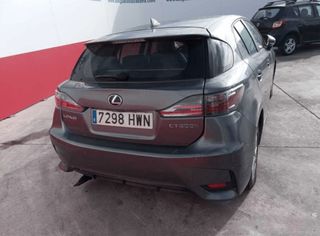 Lexus 22512703 8121112230 faro antiniebla ct zwa10