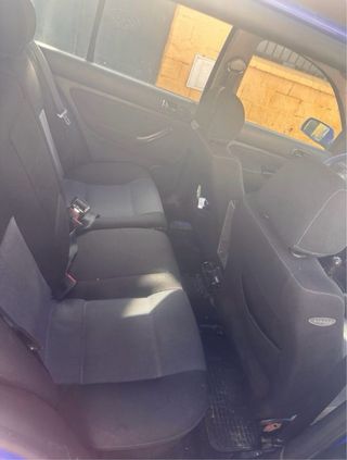 Volkswagen Golf 2002