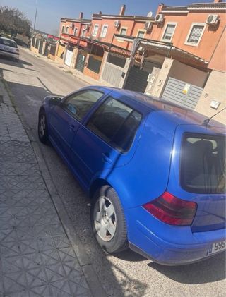 Volkswagen Golf 2002