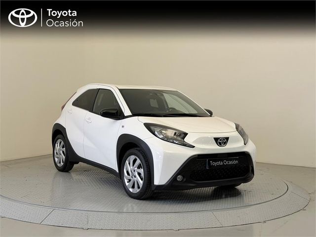 TOYOTA Aygo X Play MT