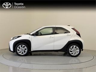 TOYOTA Aygo X Play MT