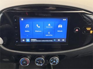 TOYOTA Aygo X Play MT