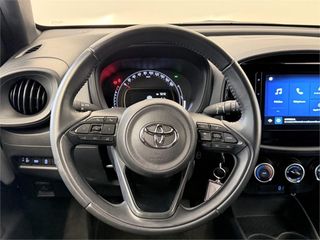 TOYOTA Aygo X Play MT