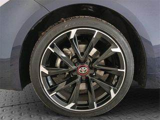 TOYOTA Corolla 5 Puertas GR-SPORT 180H e-CVT