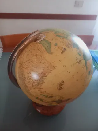 Grande mappamondo lampada