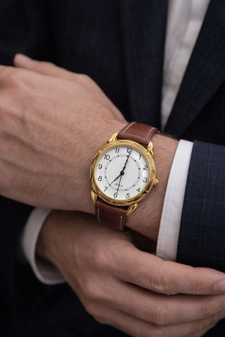 Reloj clásico dorado Quartz Elegante y atemporal