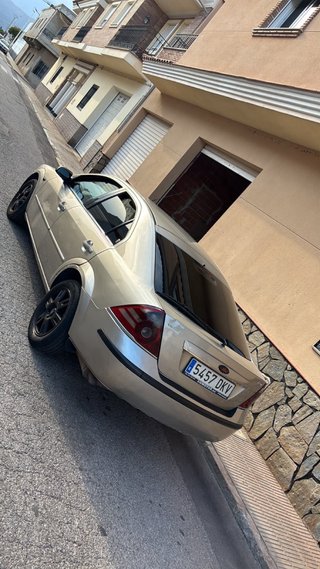 Ford Mondeo 2005