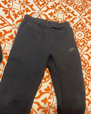 Nike Tech Fleece Niños Negro