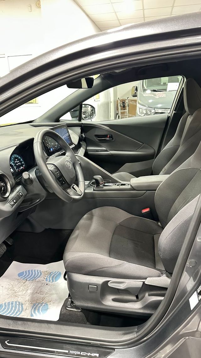Toyota C-HR Toyota Chr 1.8 Advance