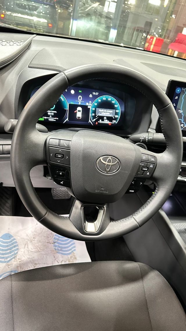 Toyota C-HR Toyota Chr 1.8 Advance