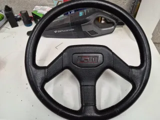 Volante Peugeot 205 GTI