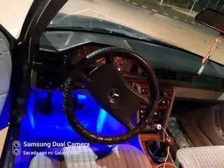 Mercedes-Benz 124 1990