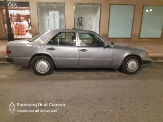 Mercedes-Benz 124 1990