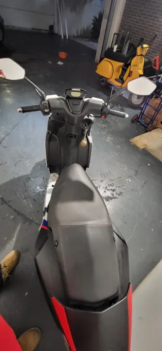 Peugeot 49cc speedfight 2 tiempos 19000km