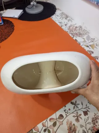 Jarrón Decorativo Cerámica Blanco y Dorado