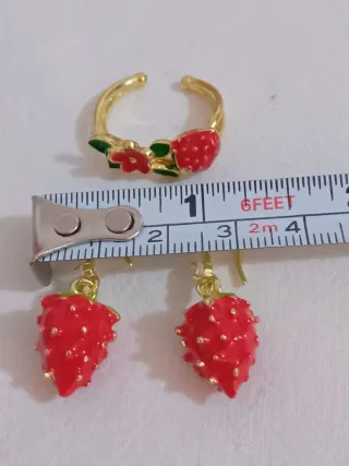 Set Orecchini Anello Bracciale Fragola