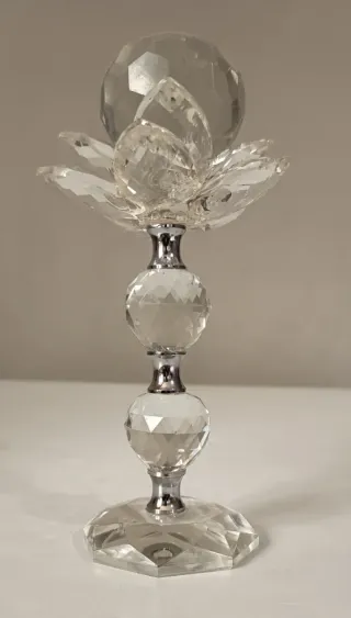 Elegante soprammobile cristallo fiore di Loto