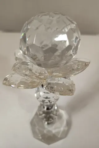 Elegante soprammobile cristallo fiore di Loto