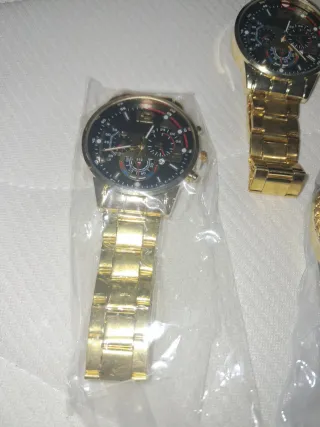 Reloj Geneva Negro y Dorado