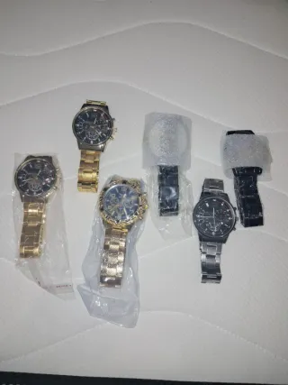 Reloj Geneva Negro y Dorado