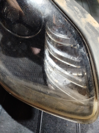 FARO DERECHO KIA SPORTAGE Basic 2WD | 0.16 -