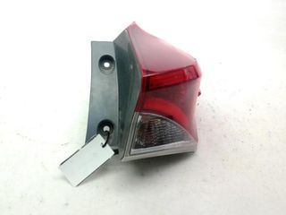 22891990 piloto trasero toyota auris 1.2 (nre185_)