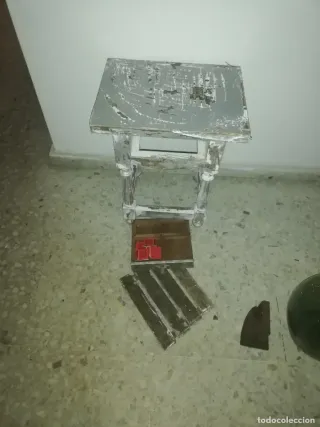 Mesilla auxiliar antigua vintage