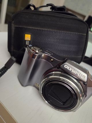 Olympus SZ-14 Cámara Digital 24x Zoom