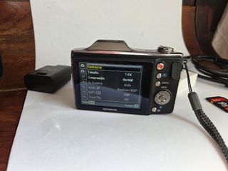 Olympus SZ-14 Cámara Digital 24x Zoom