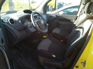 RENAULT Kangoo Furgón Maxi 4p Blue dCi 70 kW (95CV)