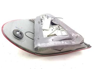 Piloto tras der mercedes benz clase e 320 22888556