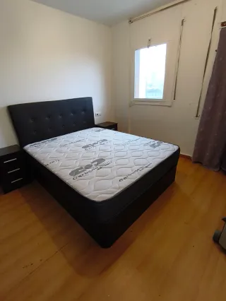 Colchón y canapé nuevos