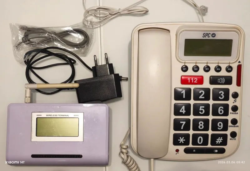 Teléfono SOS, personas mayores, fijo, con SIM