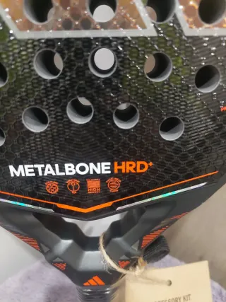 Pala de pádel Adidas Metalbone HRD+