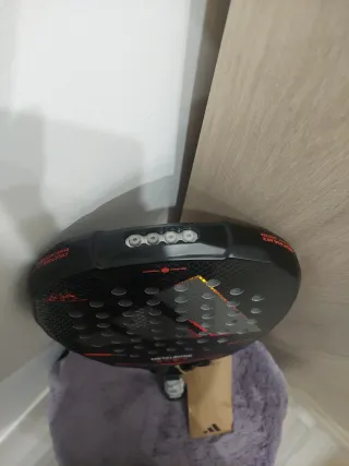 Pala de pádel Adidas Metalbone