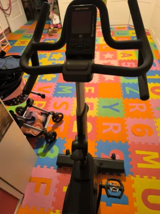 Bicicleta Estática Bodytone Smartbike SMB1