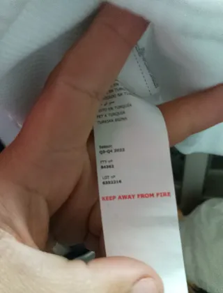 Vestido Desigual Negro y Rojo  nuevo sin etiqueta