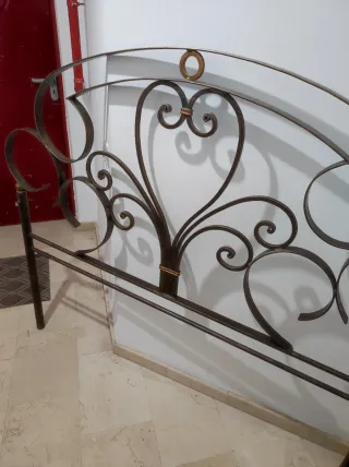 Cabecero de forja bronce