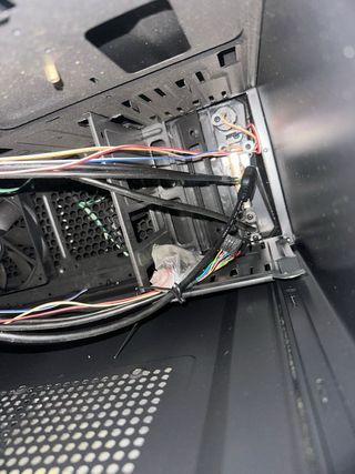 Torre Nox Negra y Azul Nueva