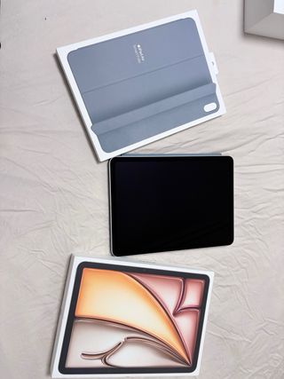 iPad Air 11 M2 Color Plata + Smart Folio