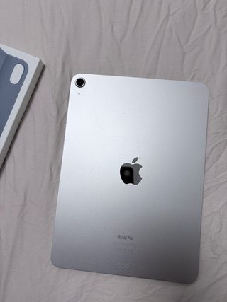 iPad Air 11 M2 Color Plata + Smart Folio