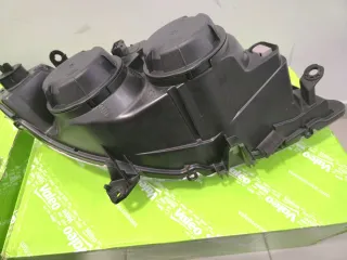 Faros Delanteros Peugeot 307 (2001-2005)