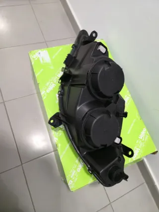 Faros Delanteros Peugeot 307 (2001-2005)