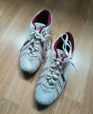 A ESTRENAR DEPORTIVAS ADIDAS N°36