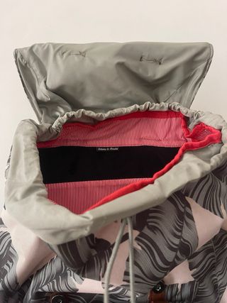 Mochila Herschel Hojas Beige y Verde Original