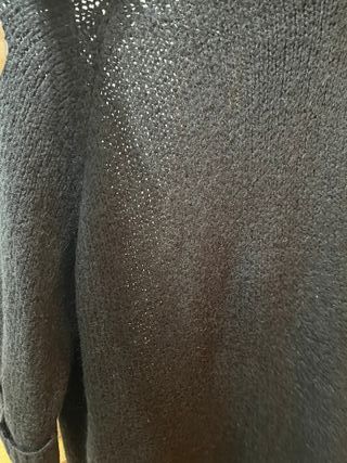 Chaqueta negra de punto larga Zara