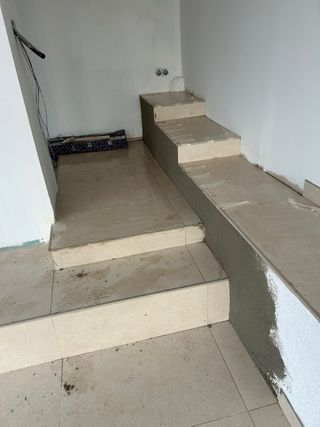 Reformas y Construcciones L9