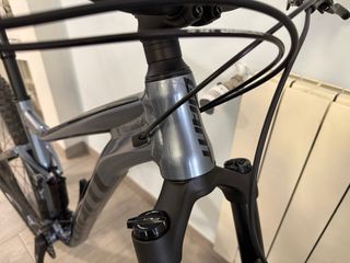 Bicicleta Doble Suspensión Giant NUEVA 29