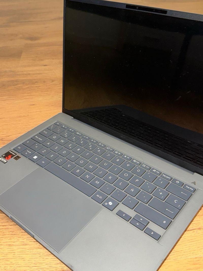 Portátil ASUS Zenbook A14 OLED afbeelding 2